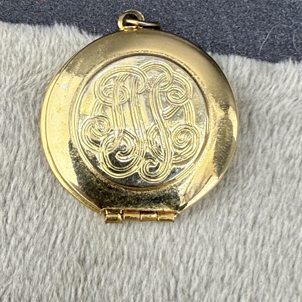 Vintage Estate Locket Gold Tone Round Monogram Etched Scroll Pendant